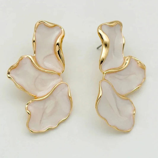 Metal Flower Cream Epoxy Earring Stud Women Fashion Gold Color Plating Irregular Post Earrings Heavy Design Statement Earrings