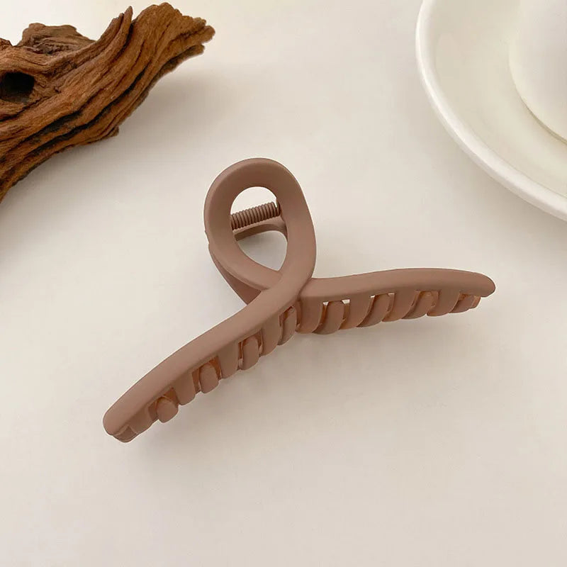 Women Elegant Brown Beige Flower Geometric Hair Claw Lady Temperament Solid Hair Clip Toothed Hairpin