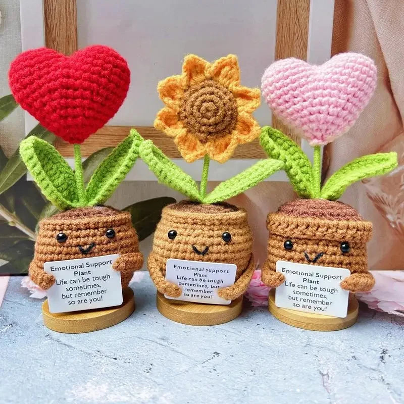 New Positive Energy Heart Flower Hand-woven Dolls Knitting Doll Positive Card Desktop Ornament Gifts