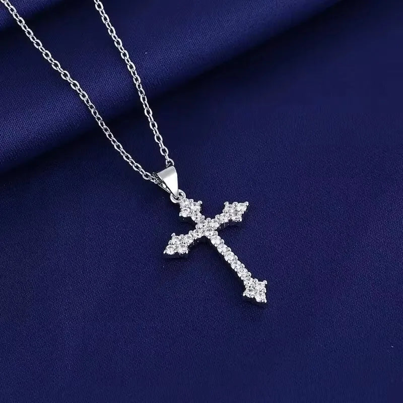 White Gold-color Necklace Simple Cold Style Set With Glass Rhinestones Cross Copper Alloy Pendant