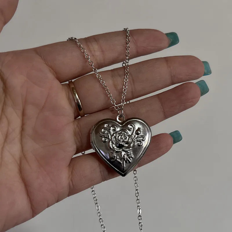 Romantic Heart Locket Pendant Openable  Silver Color Stainless Steel Photo Frame Charm Necklace